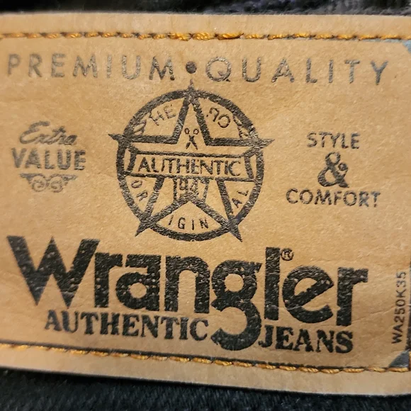 Vintage Wrangler Men's Dark Denim Jean Shorts - Picture 3 of 4